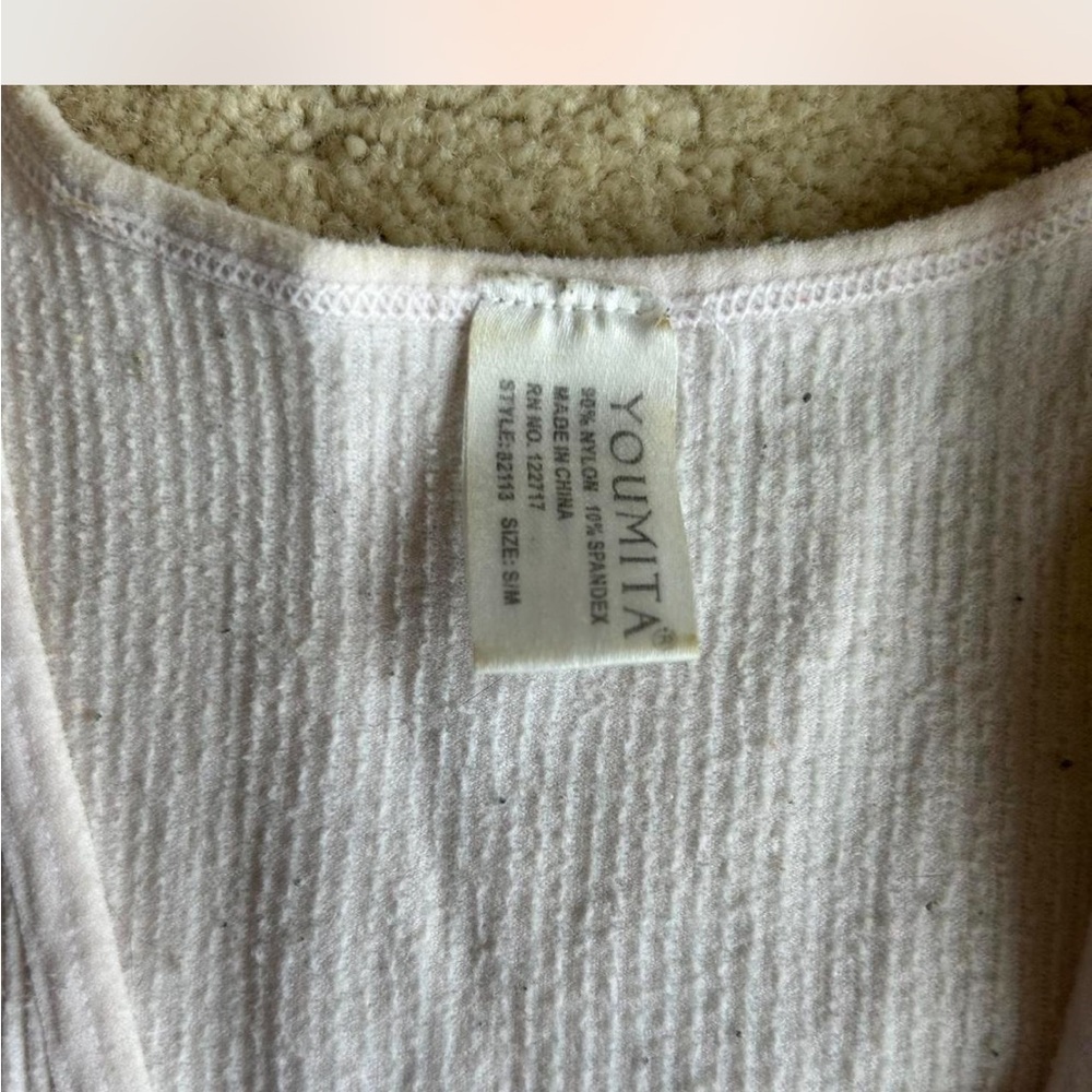 Youmita Ivory Ribbed Tank Top - Picture 6 of 7
